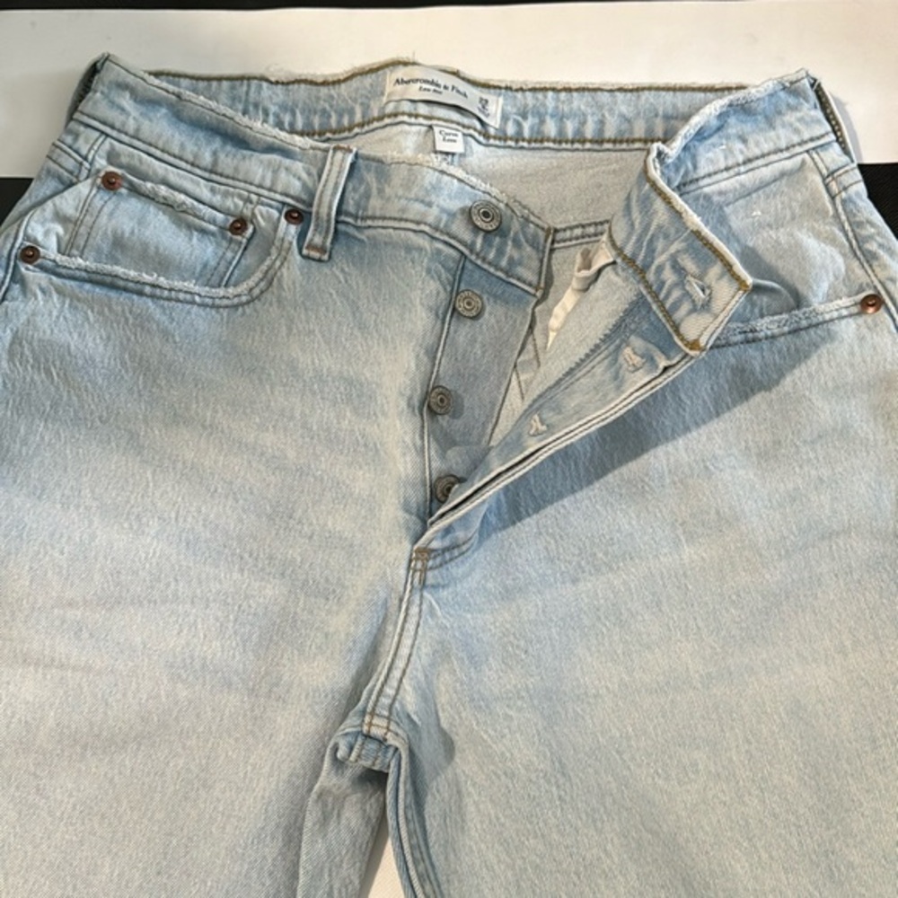 ABERCROMBIE AND FITCH CURVE LOVE LOW RISE JEAN NWOT